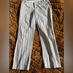 A.n.a. pin striped pants Women’s 6